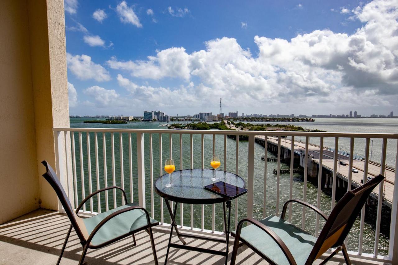 Mare Azur Miami Luxury Apartments By Grand Bay Exterior photo